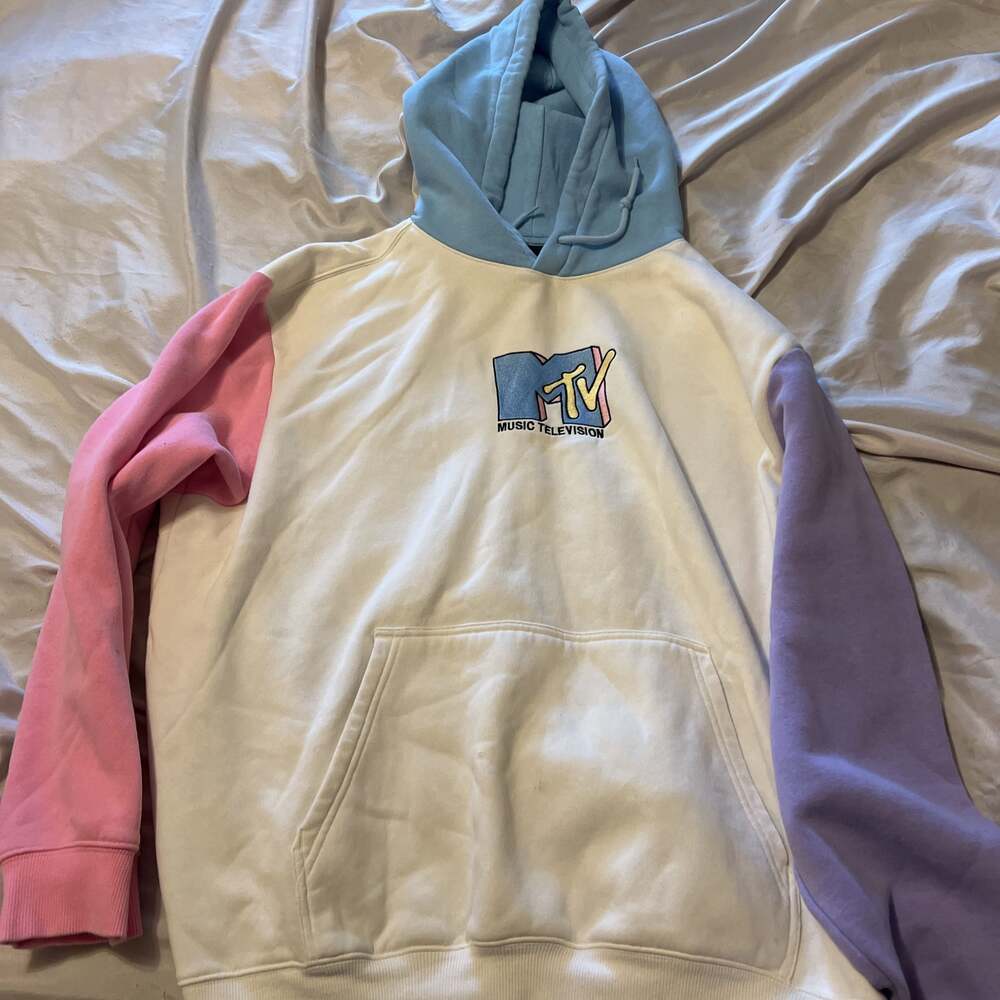 H&M MTV Hoodie Pink